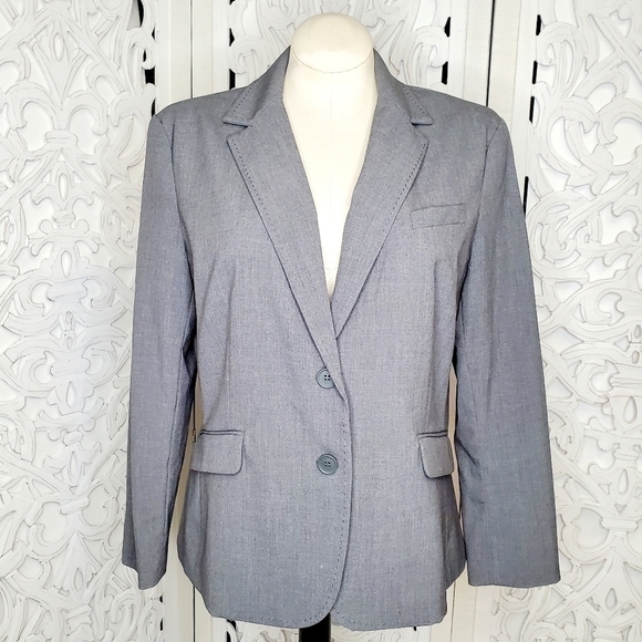 New York & Company Gray Blazer 16/18 - Picture 3 of 13